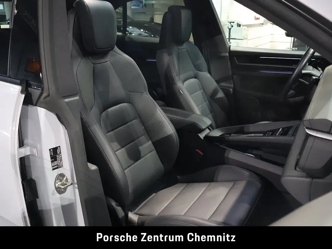 Porsche Macan - Thumbnail 14