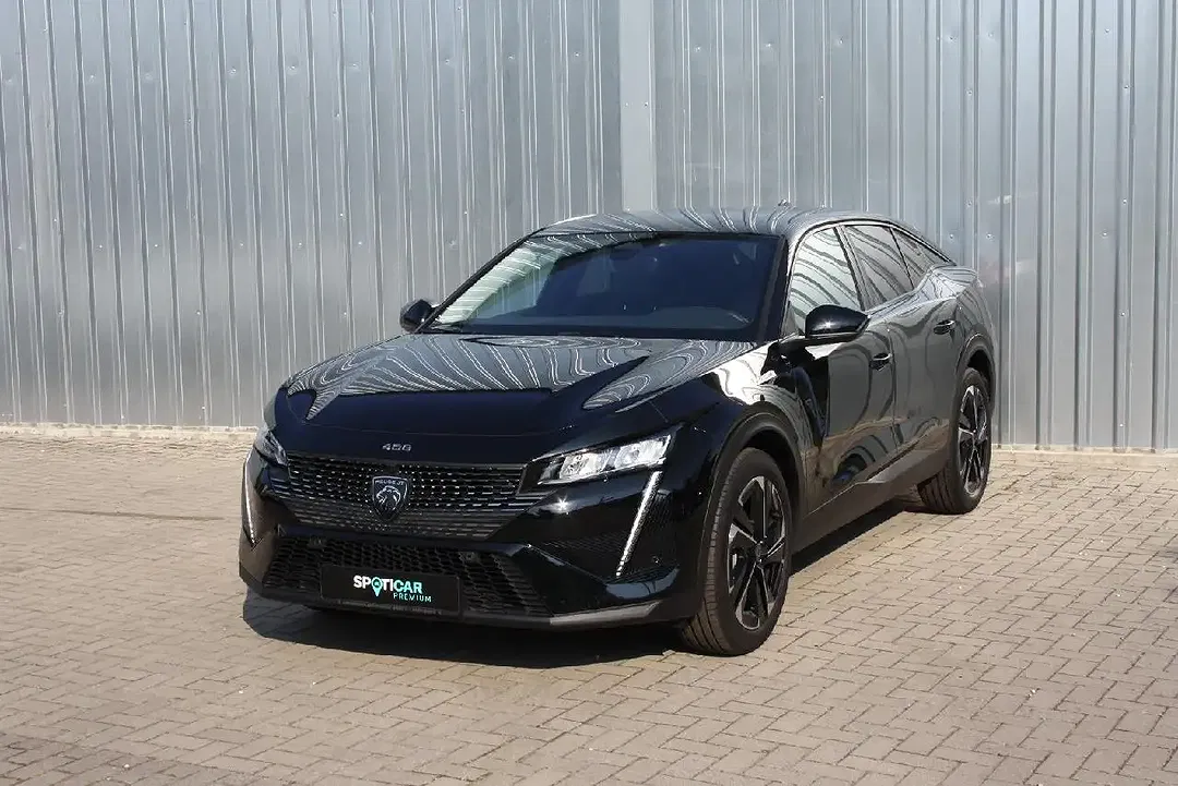 Peugeot 408 - Thumbnail 1