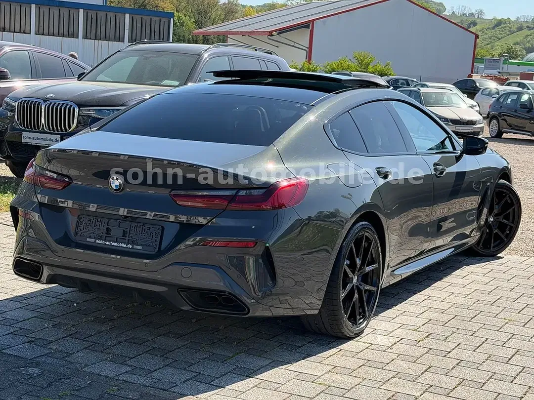 BMW M850 - Thumbnail 3