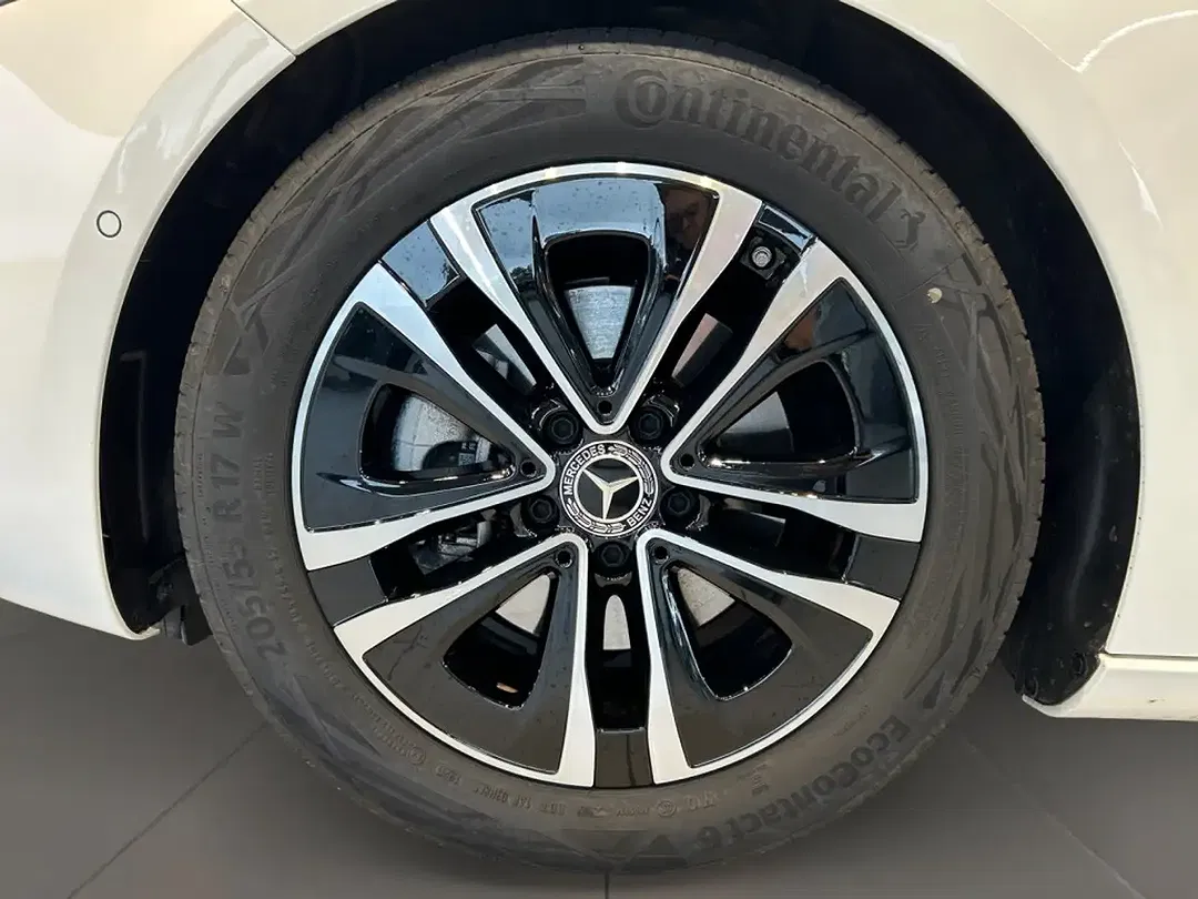 Mercedes-Benz A 180 - Thumbnail 8