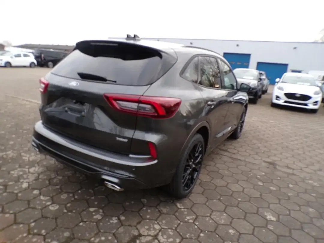 Ford Kuga - Thumbnail 5