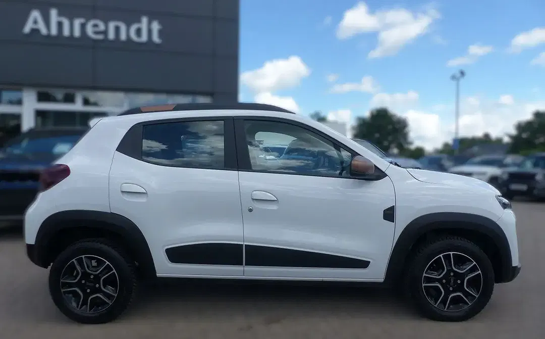 Dacia Spring - Thumbnail 4