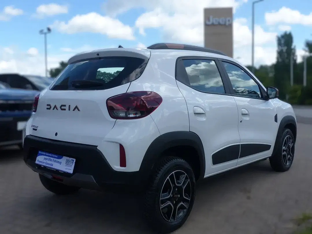 Dacia Spring - Thumbnail 5