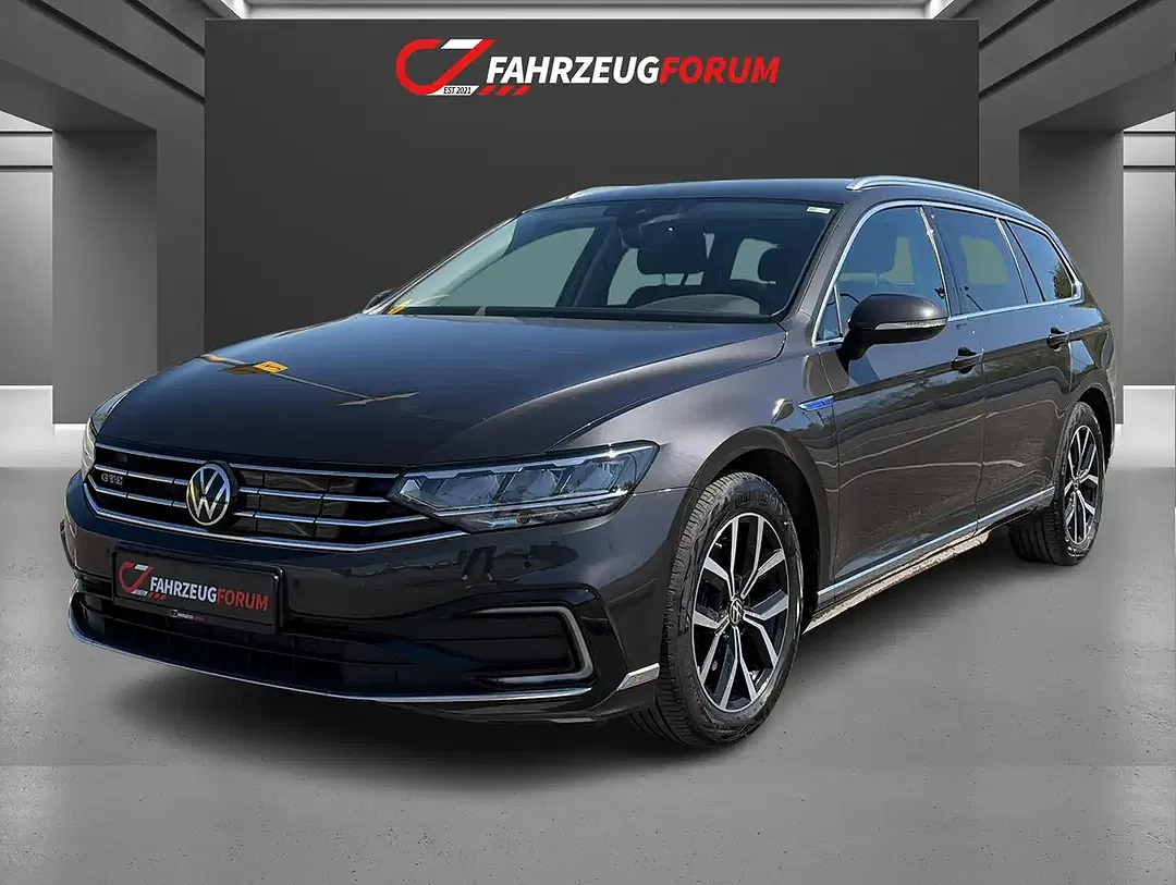 Volkswagen Passat GTE Premium - foto 1
