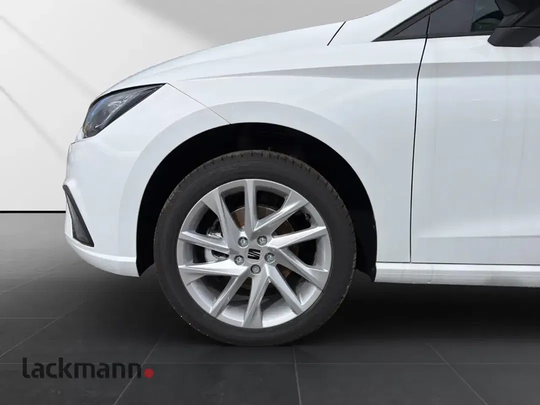 SEAT Ibiza - Thumbnail 11