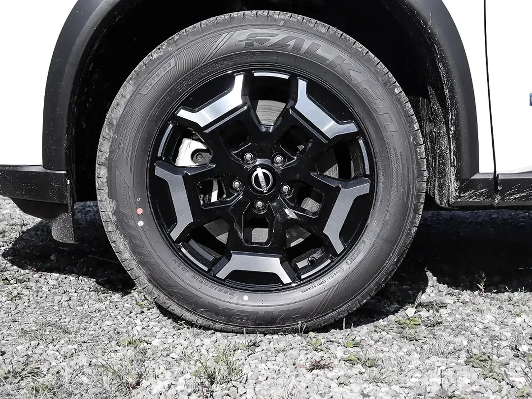 Nissan X-Trail - Thumbnail 3
