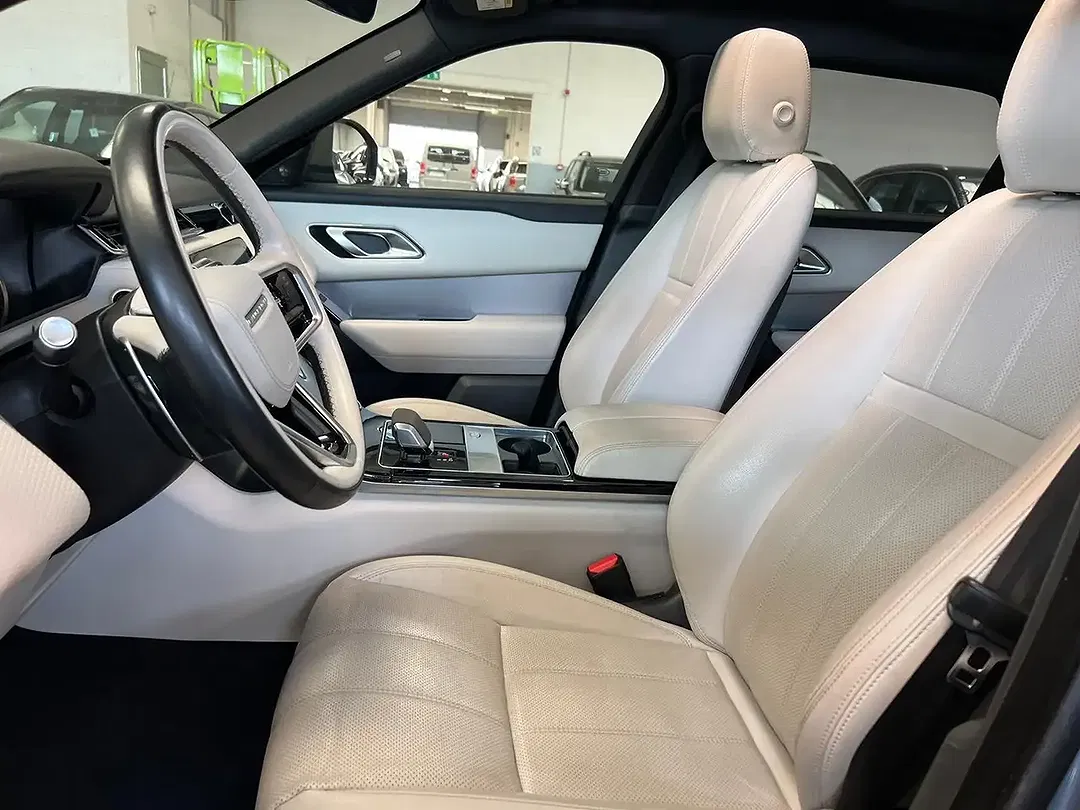 Land Rover Range Rover Velar - Thumbnail 12