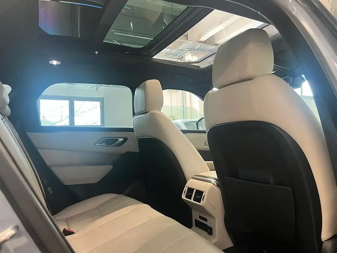Land Rover Range Rover Velar R-Dynamic S - foto 15
