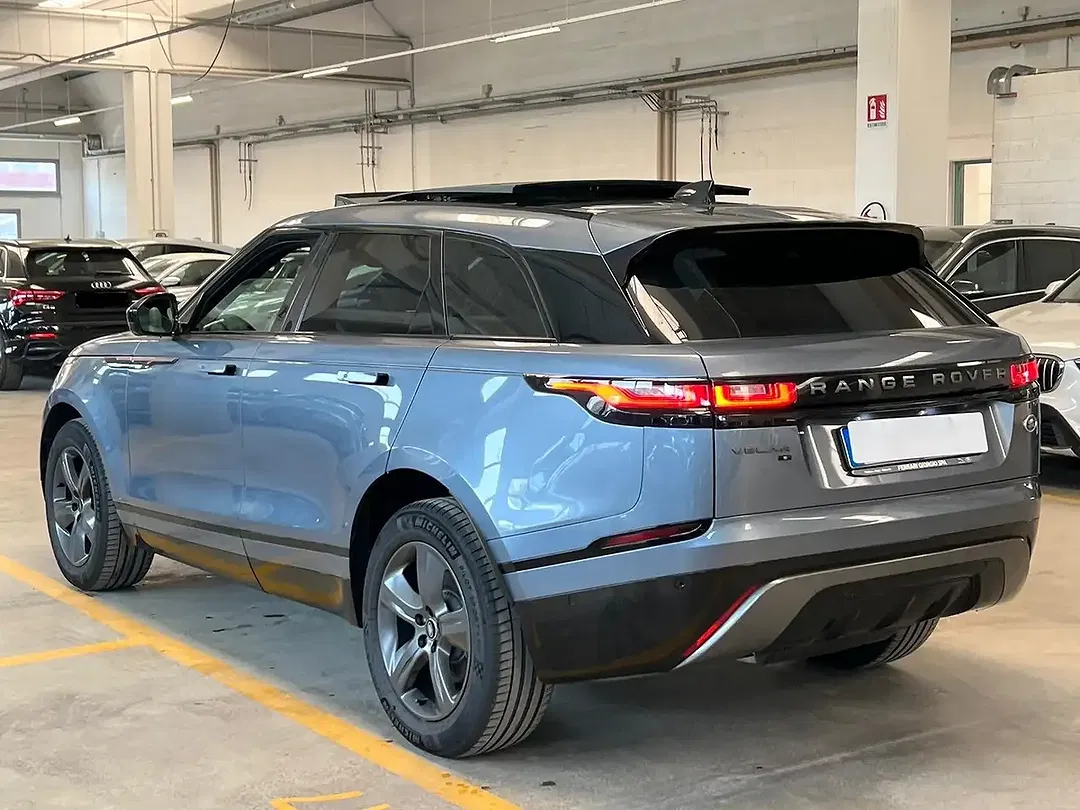 Land Rover Range Rover Velar - Thumbnail 8