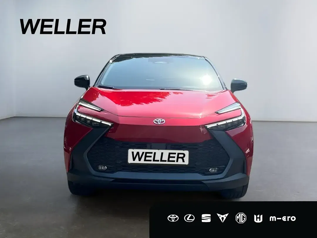 Toyota C-HR - Thumbnail 2