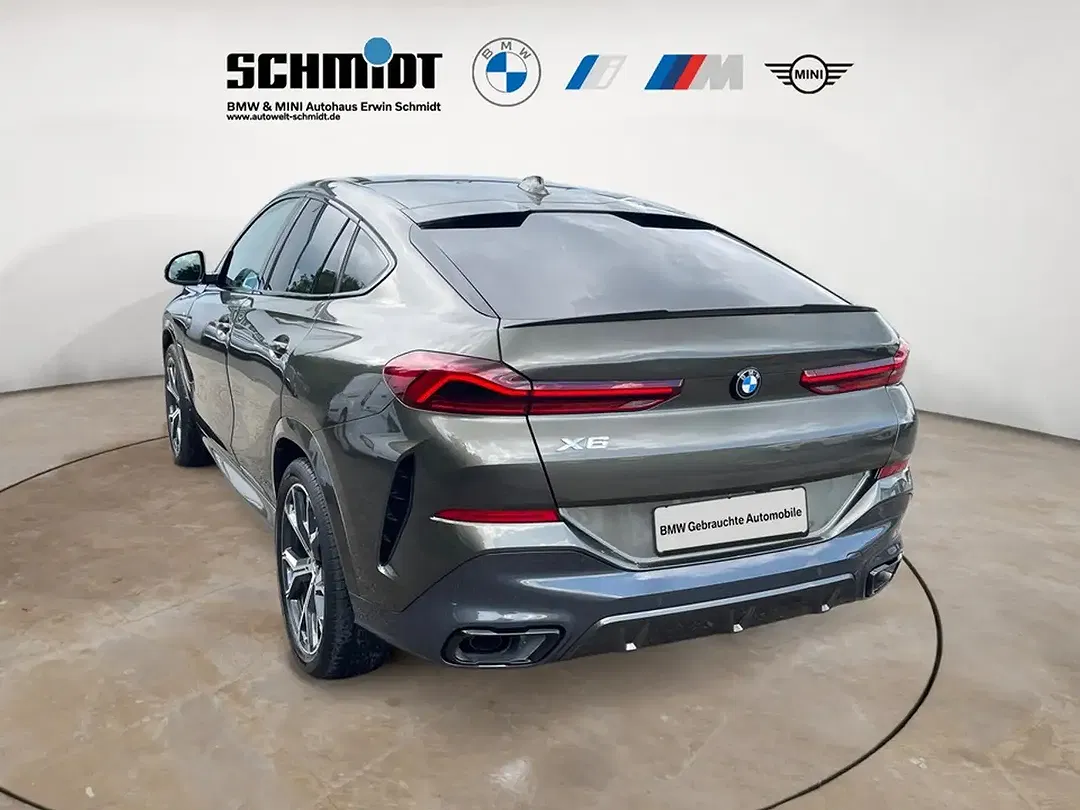 BMW X6 - Thumbnail 3