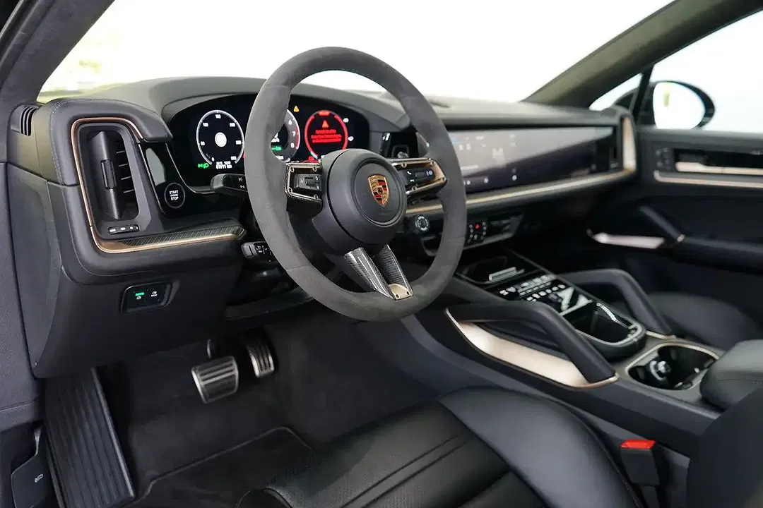 Porsche Cayenne - Thumbnail 25