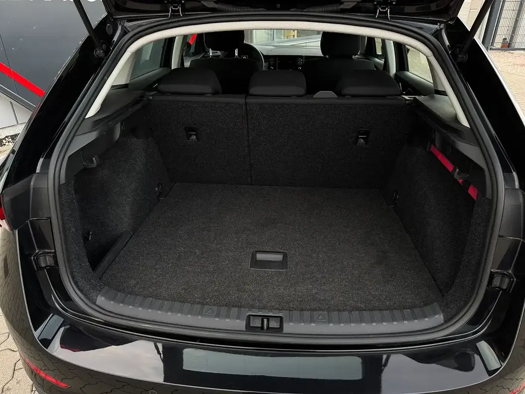 Skoda Scala - Thumbnail 6