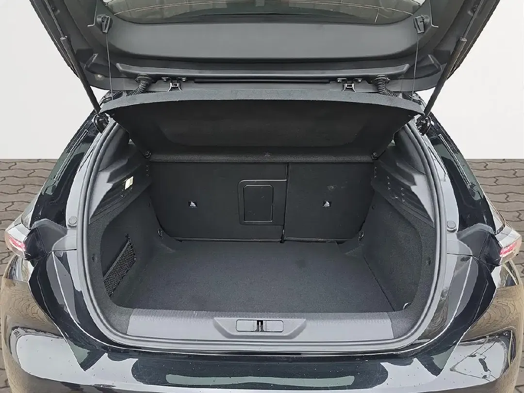 Peugeot 308 - Thumbnail 11