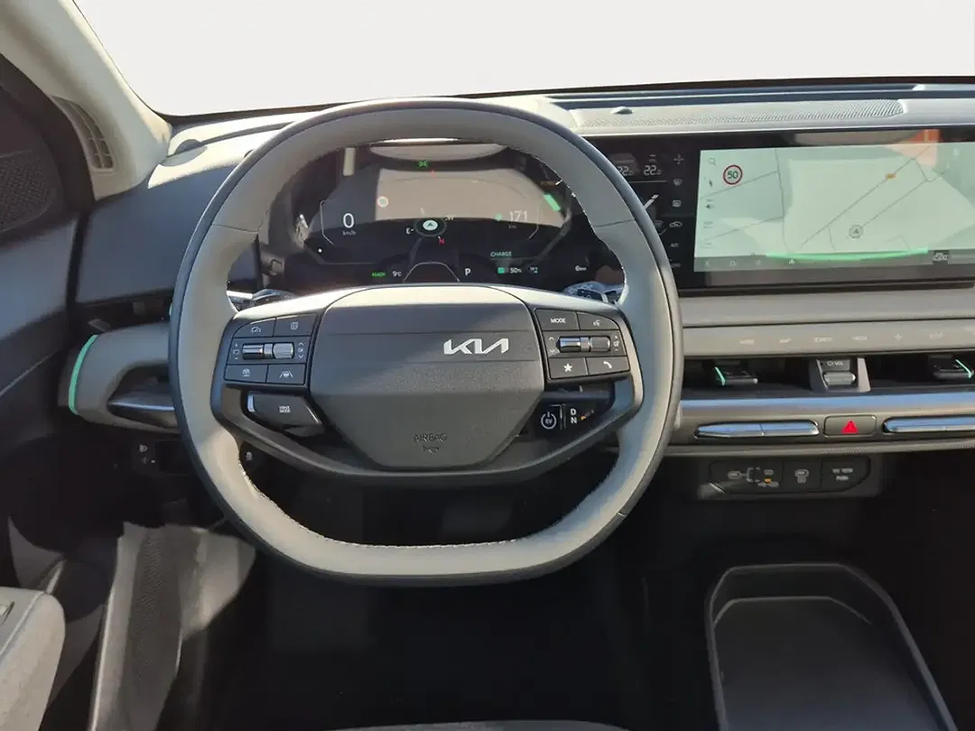 Kia EV4 - Thumbnail 14