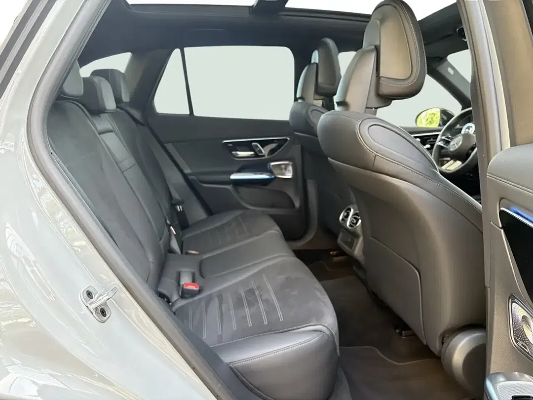Mercedes-Benz GLC 450 - Thumbnail 13
