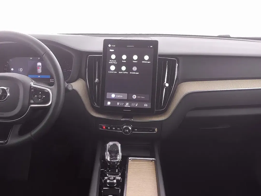 Volvo XC60 - Thumbnail 6