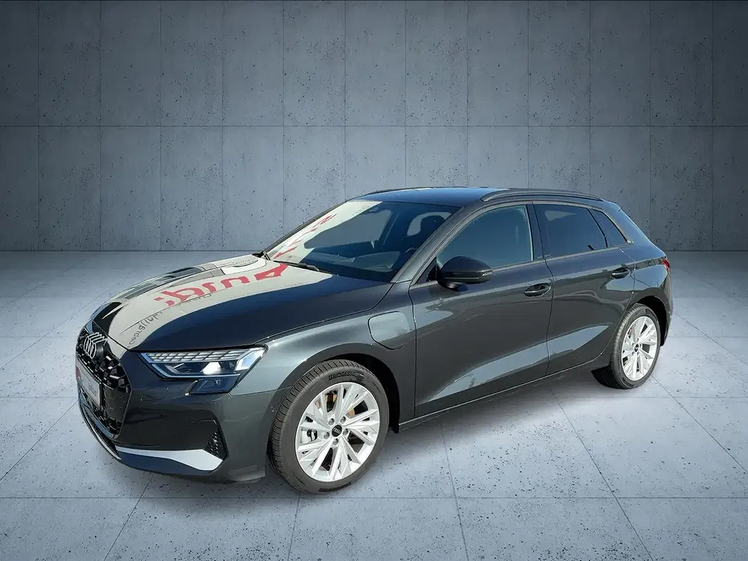 Audi A3 - Thumbnail 1