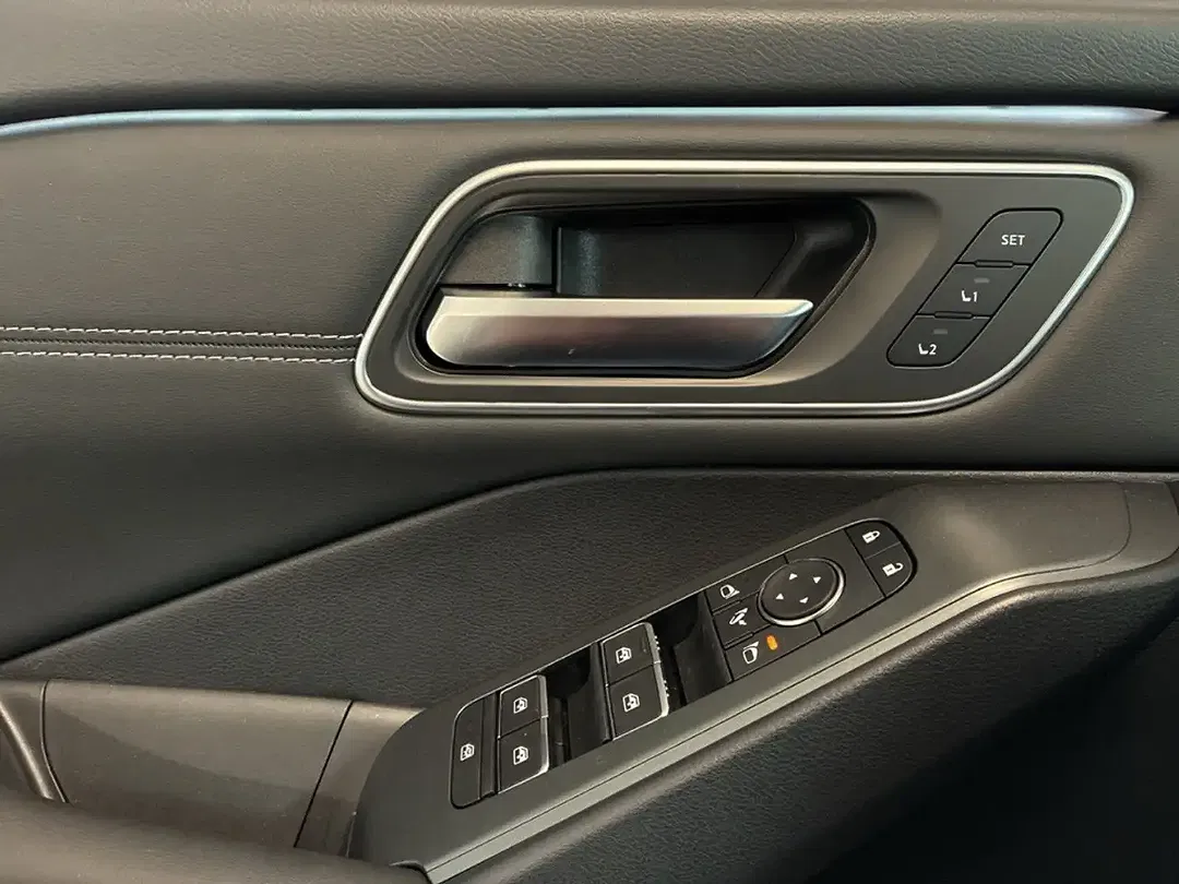 Nissan Qashqai - Thumbnail 10
