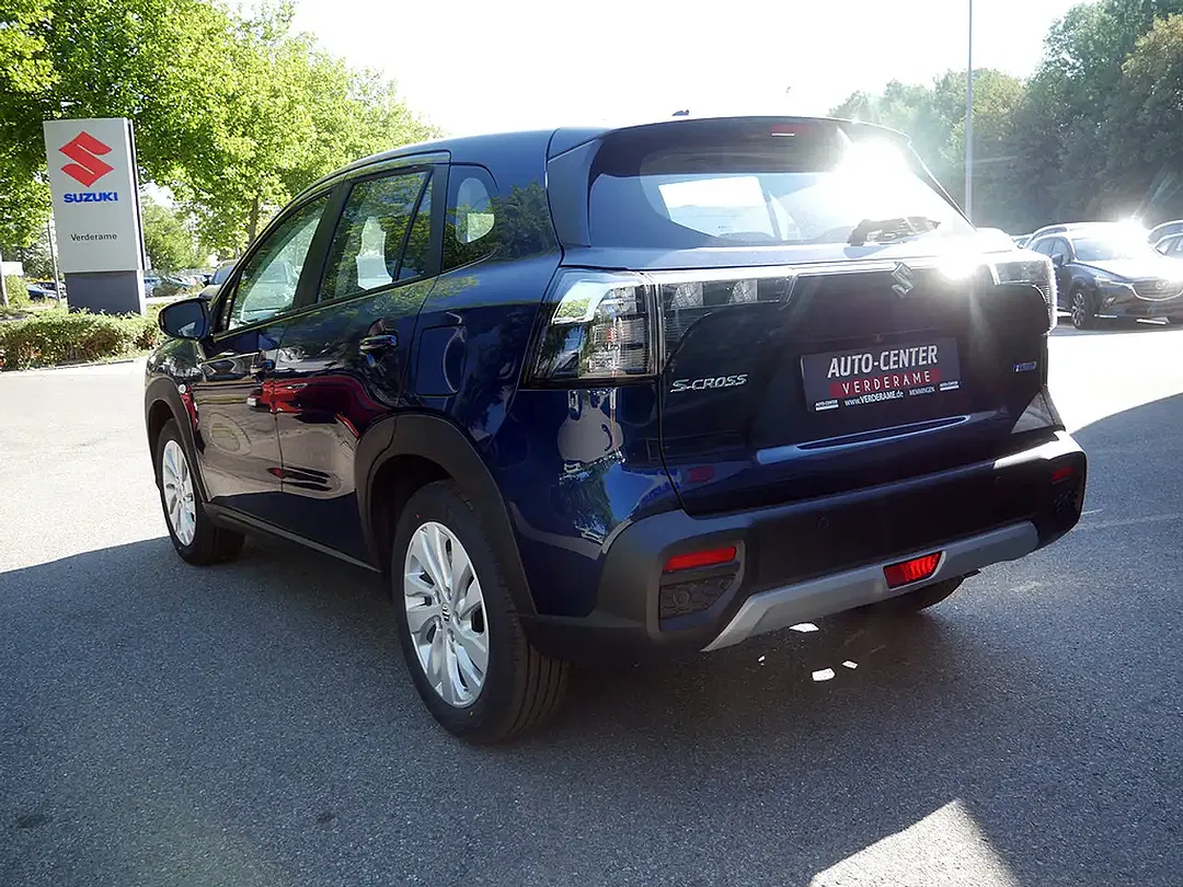 Suzuki S-Cross - Thumbnail 4