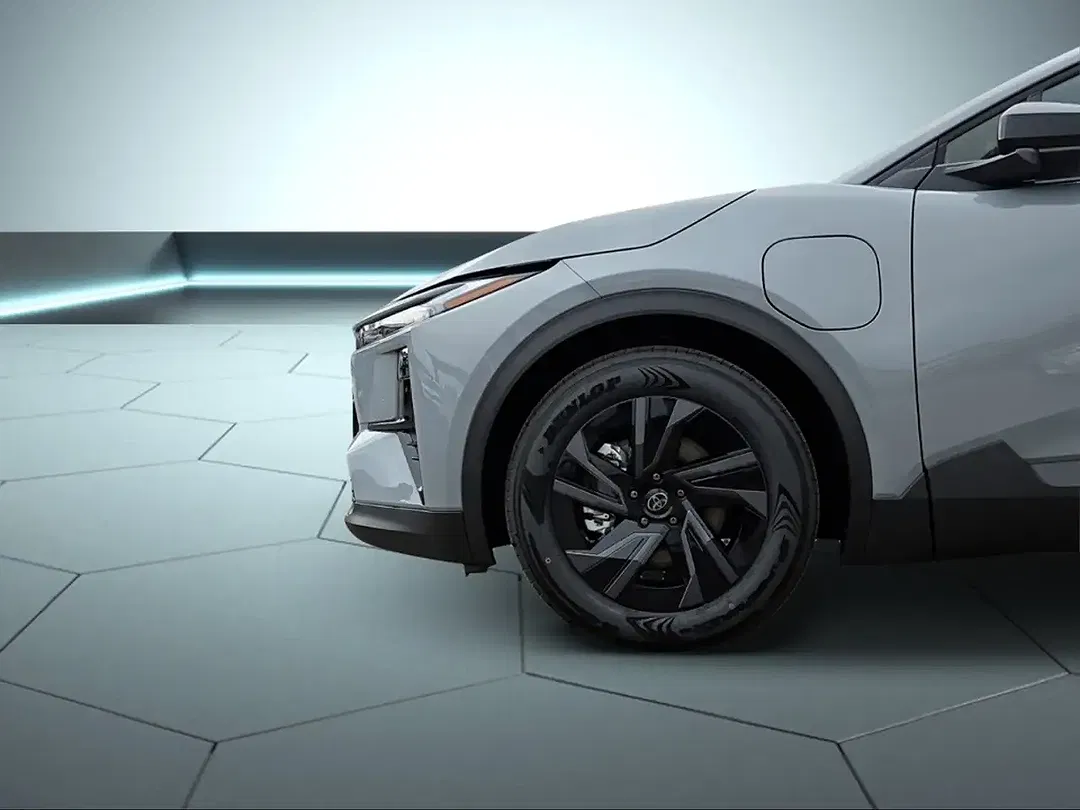 Toyota C-HR+ - Thumbnail 13