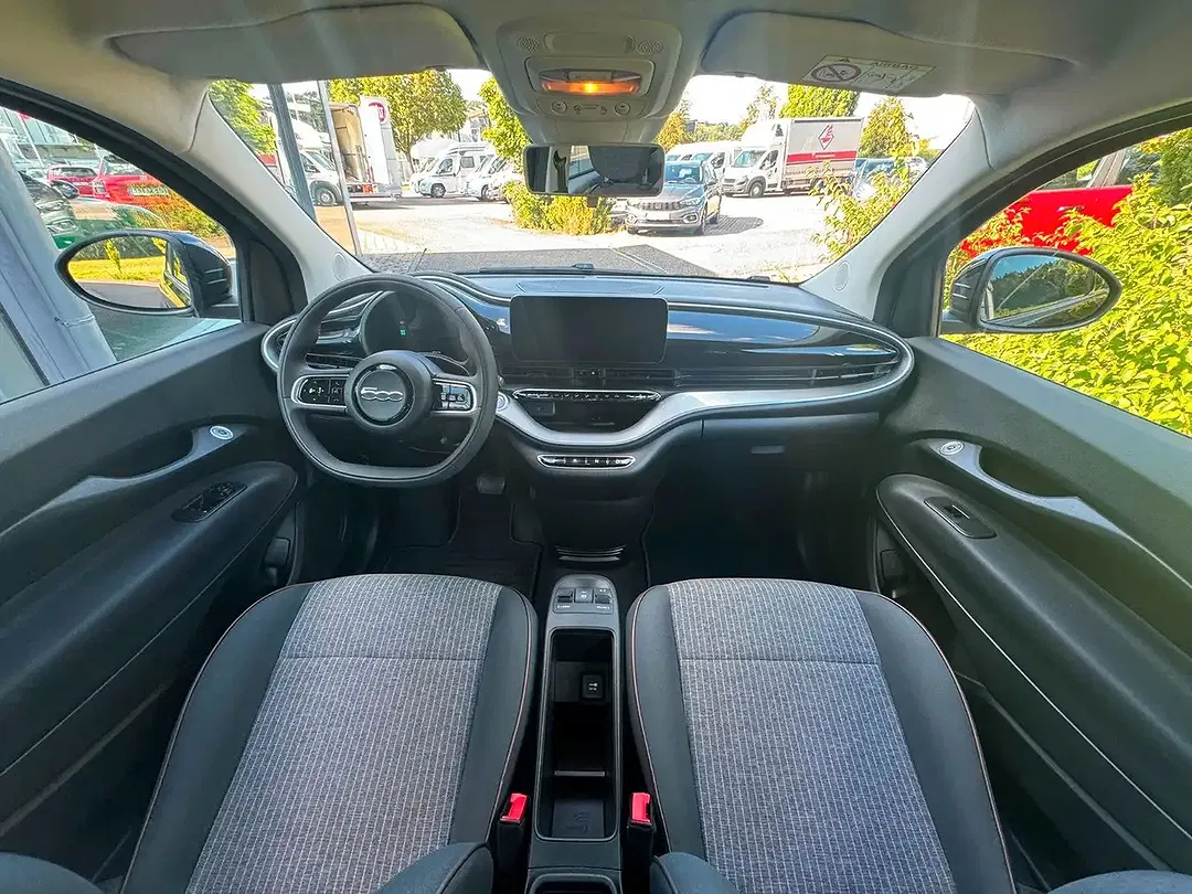 Fiat 500e - Thumbnail 14
