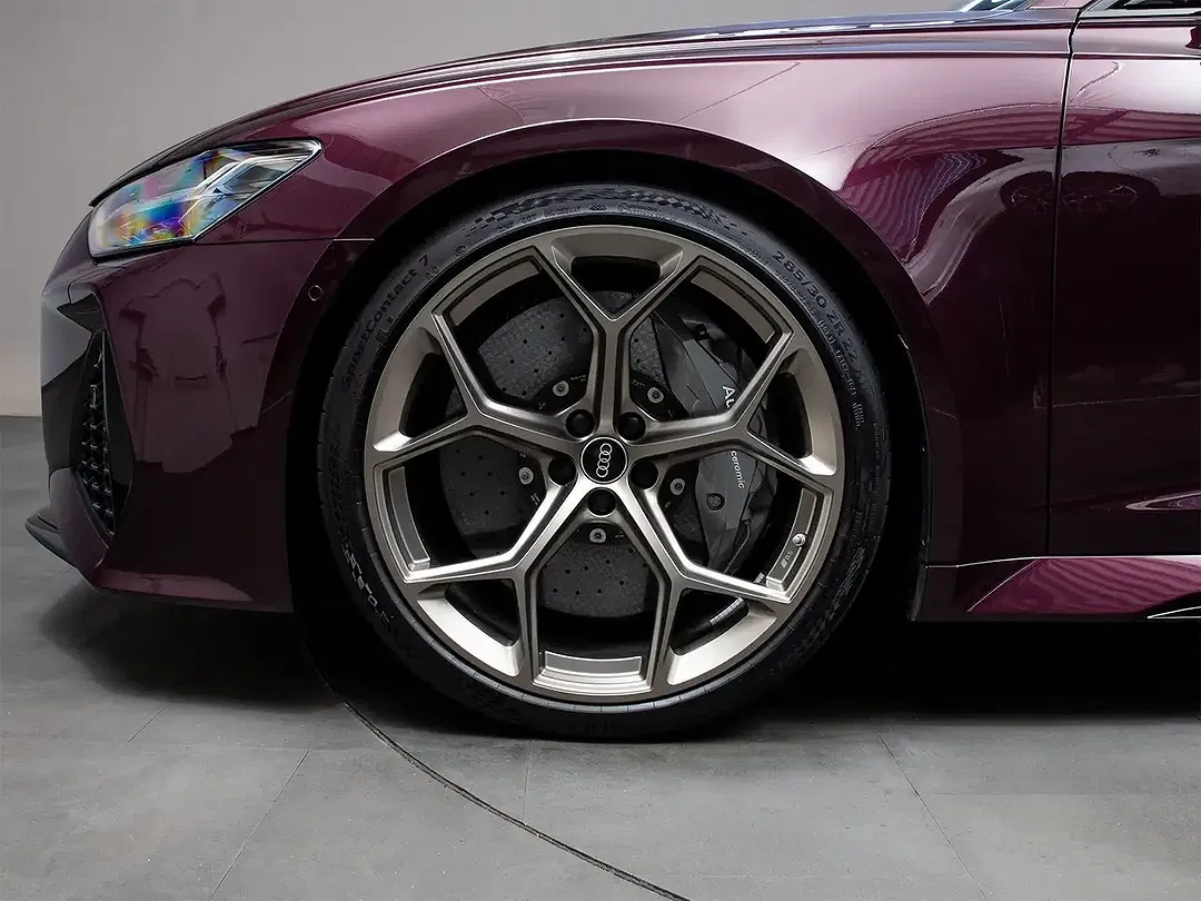 Audi RS6 - Thumbnail 9