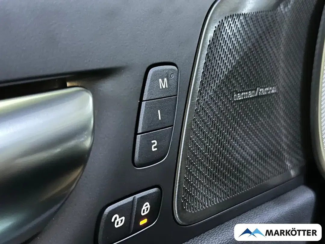 Volvo XC60 - Thumbnail 15