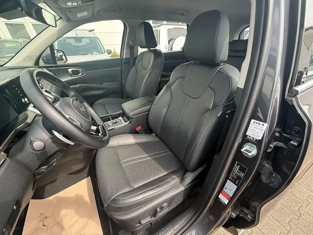 Kia Sorento - Thumbnail 14