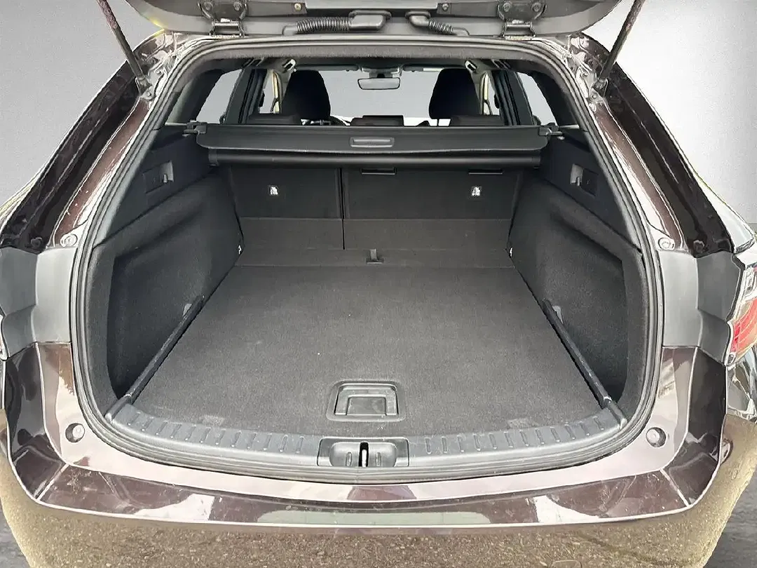 Toyota Corolla - Thumbnail 10
