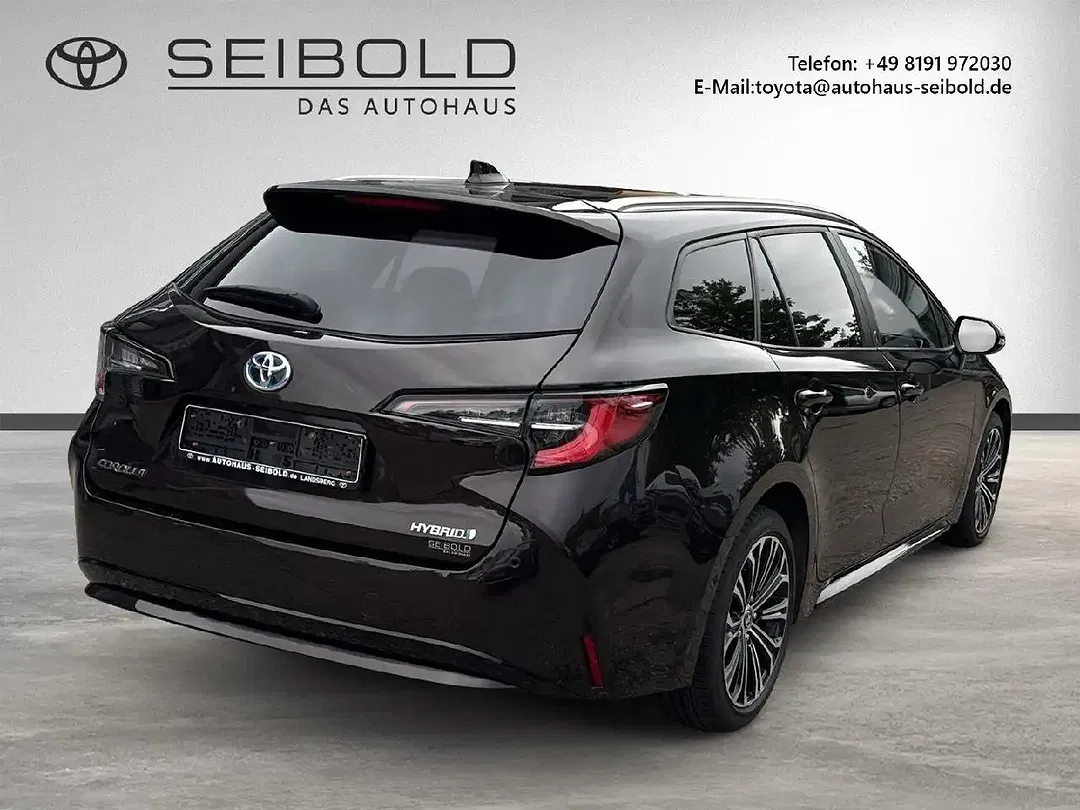 Toyota Corolla - Thumbnail 5