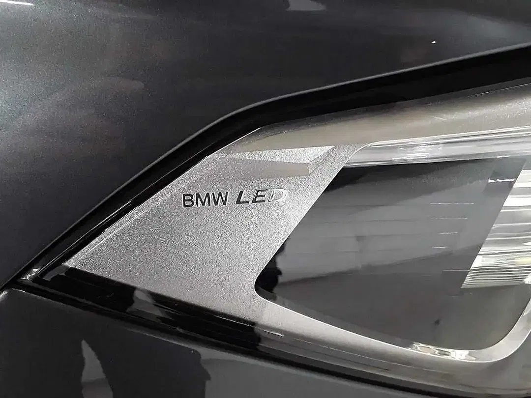 BMW X1 - Thumbnail 11