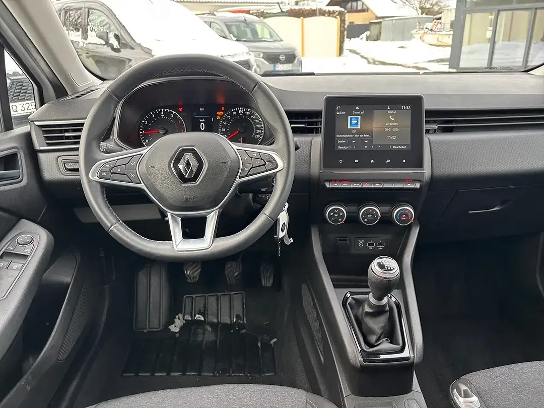 Renault Clio - Thumbnail 11