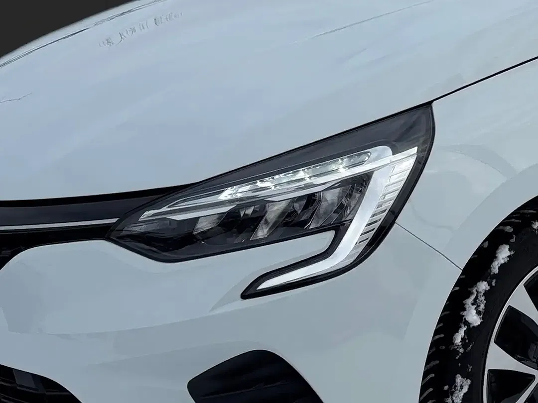 Renault Clio - Thumbnail 7