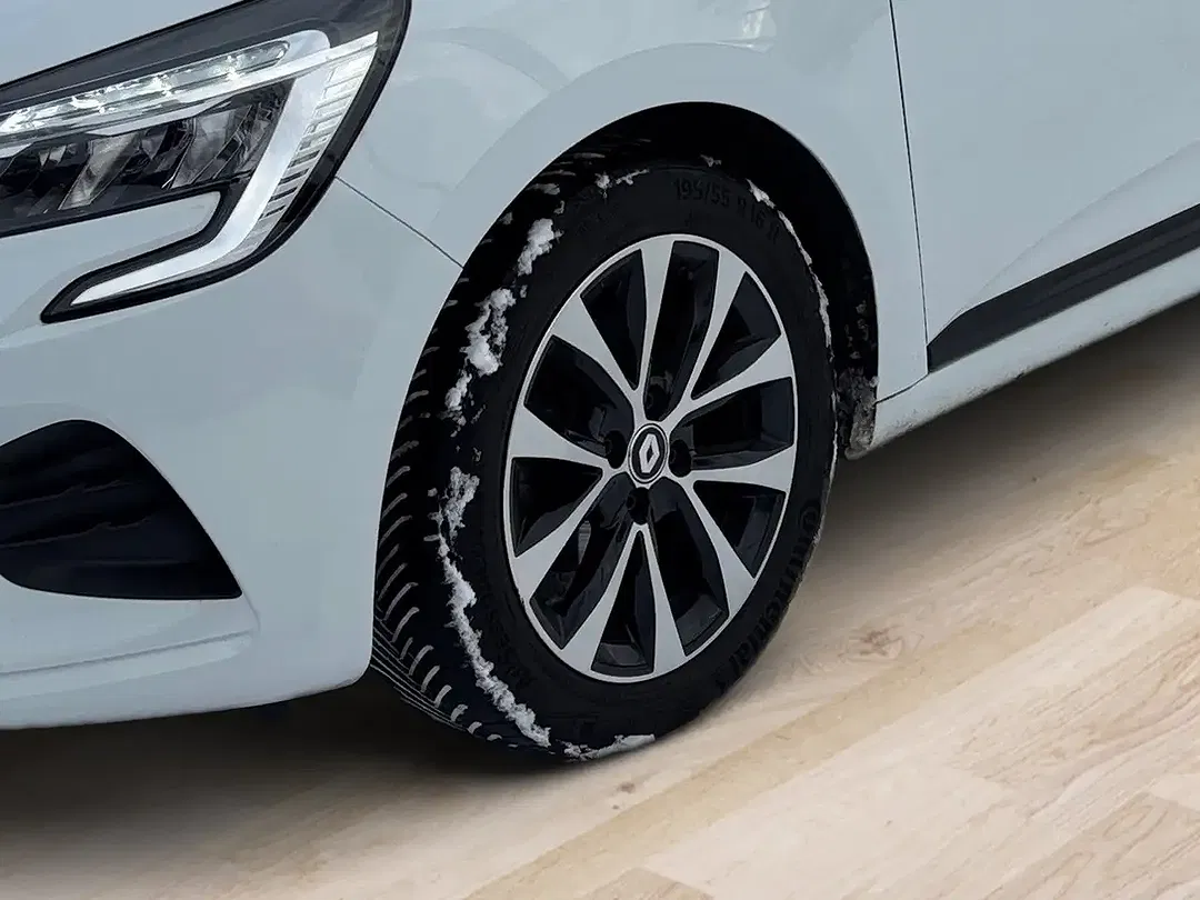 Renault Clio - Thumbnail 8