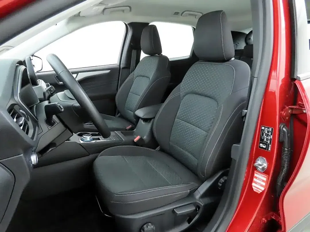 Ford Kuga - Thumbnail 16