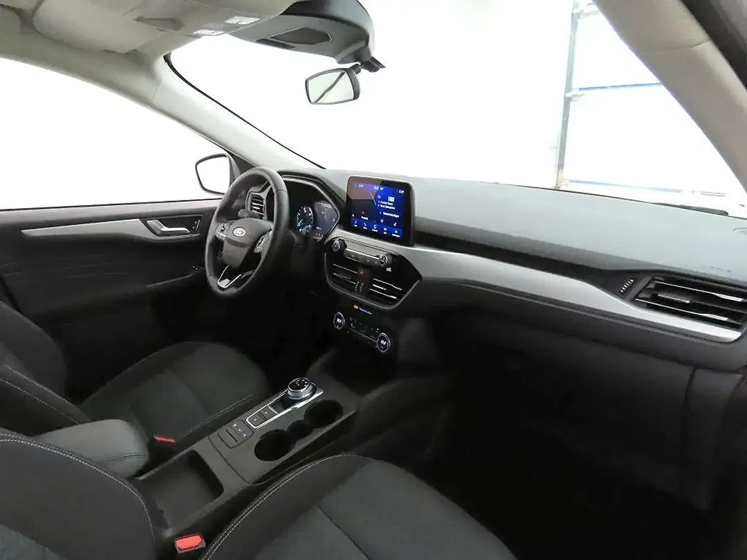 Ford Kuga - Thumbnail 22