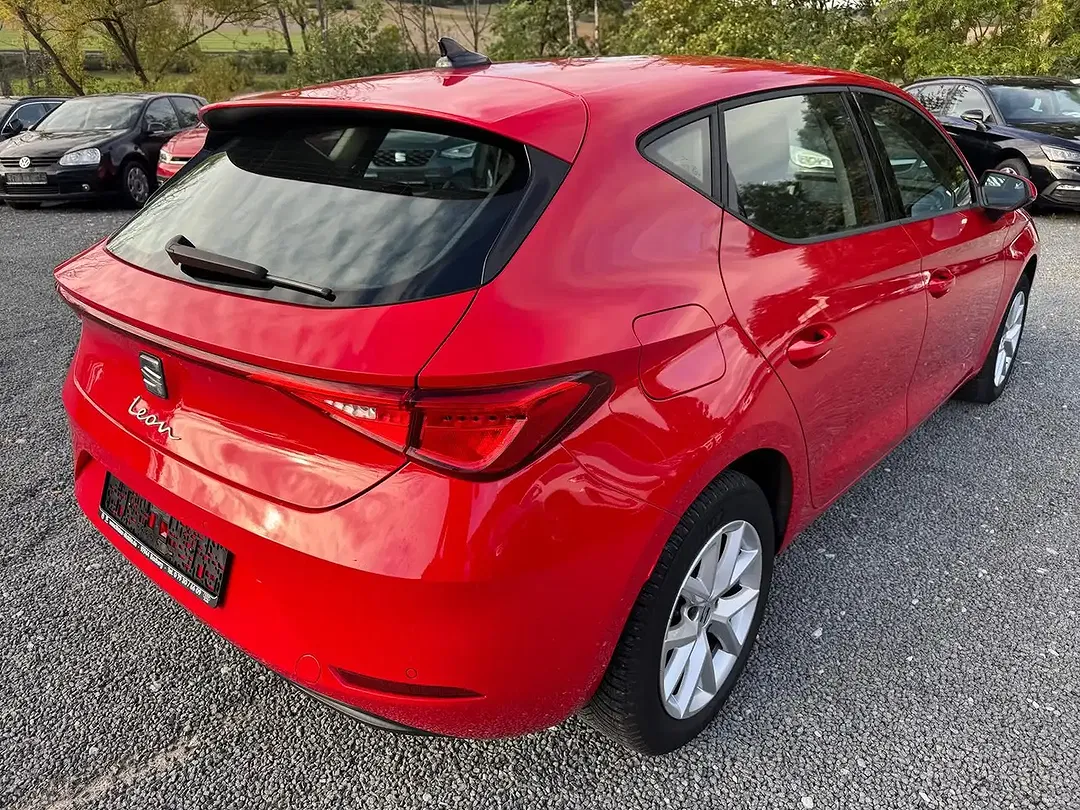 SEAT Leon - Thumbnail 6