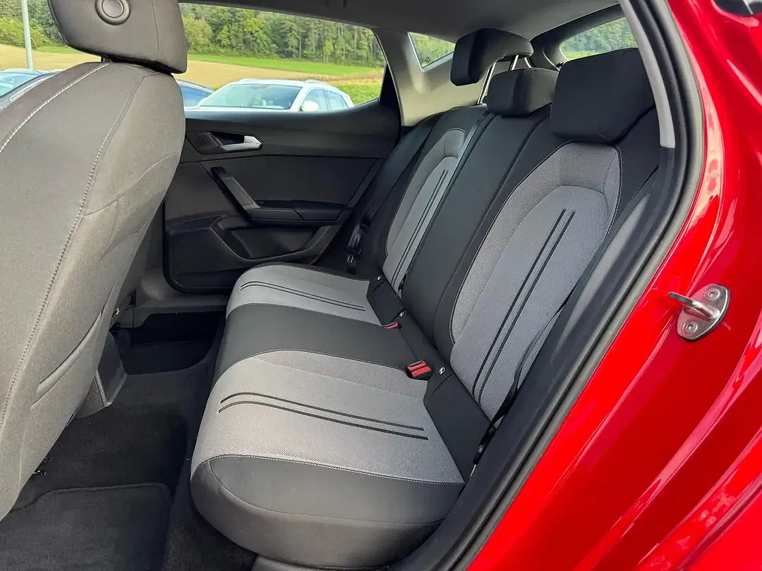SEAT Leon - Thumbnail 8