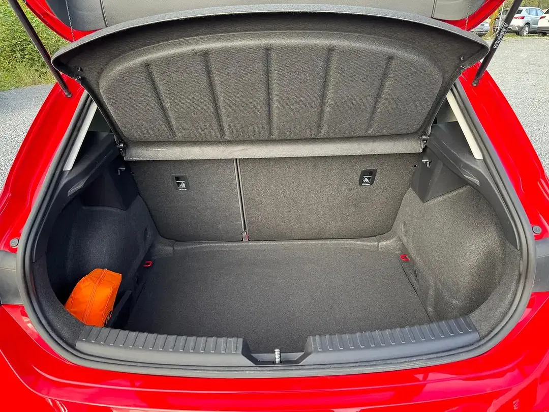 SEAT Leon - Thumbnail 9