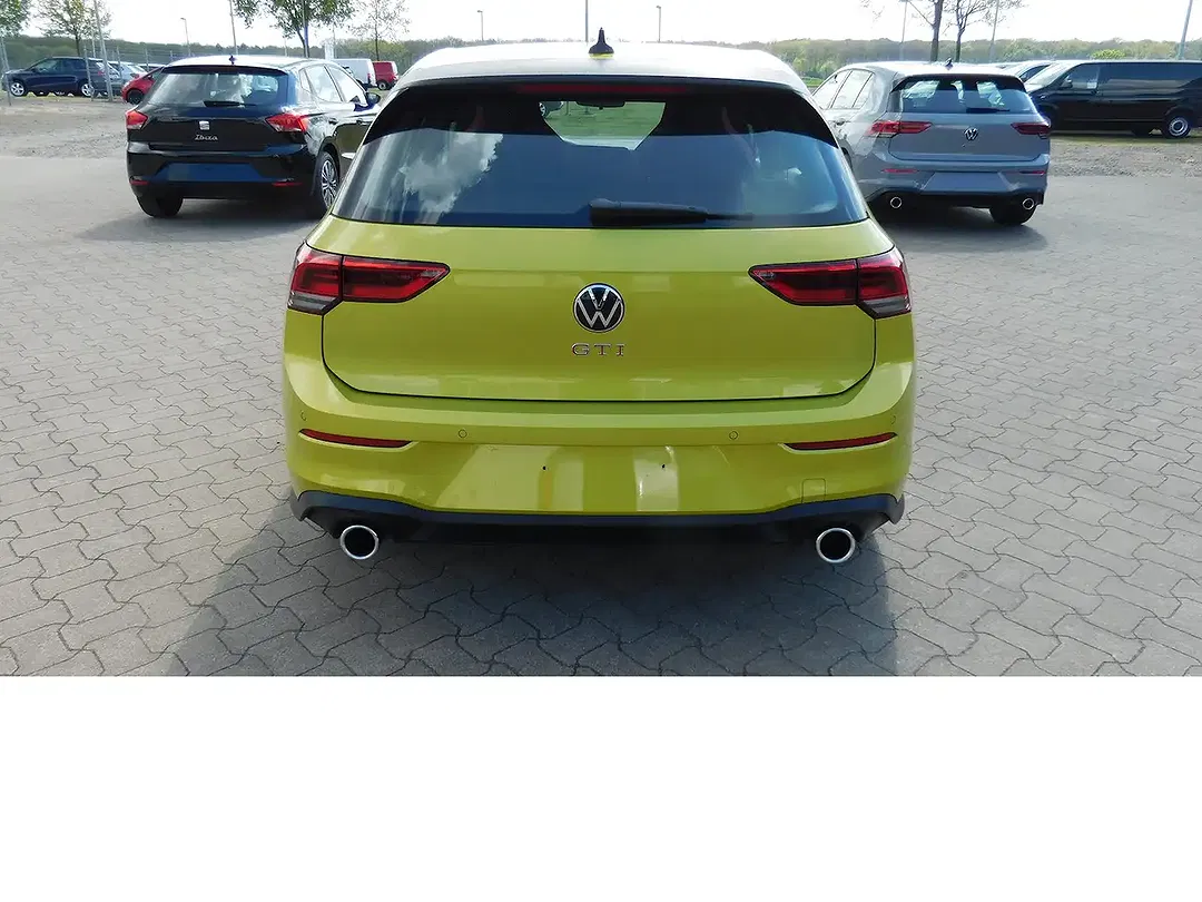 Volkswagen Golf - Thumbnail 4