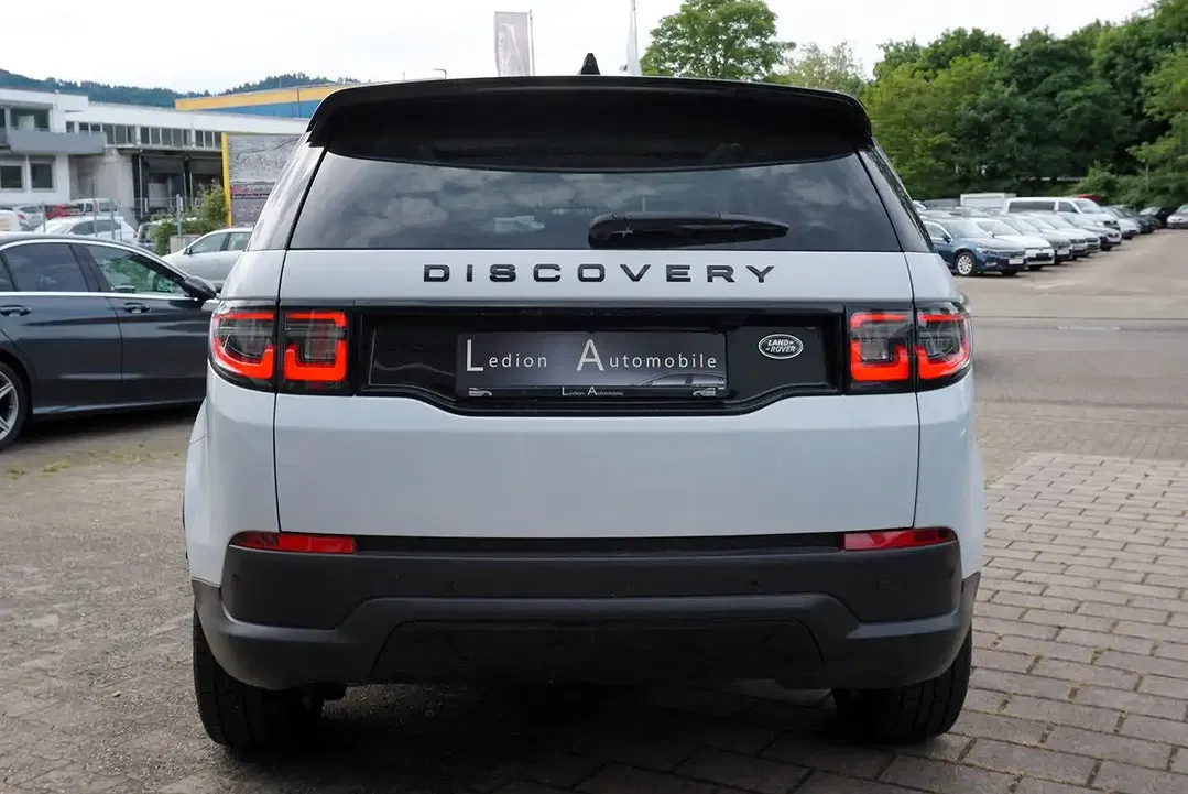 Land Rover Discovery - Thumbnail 5