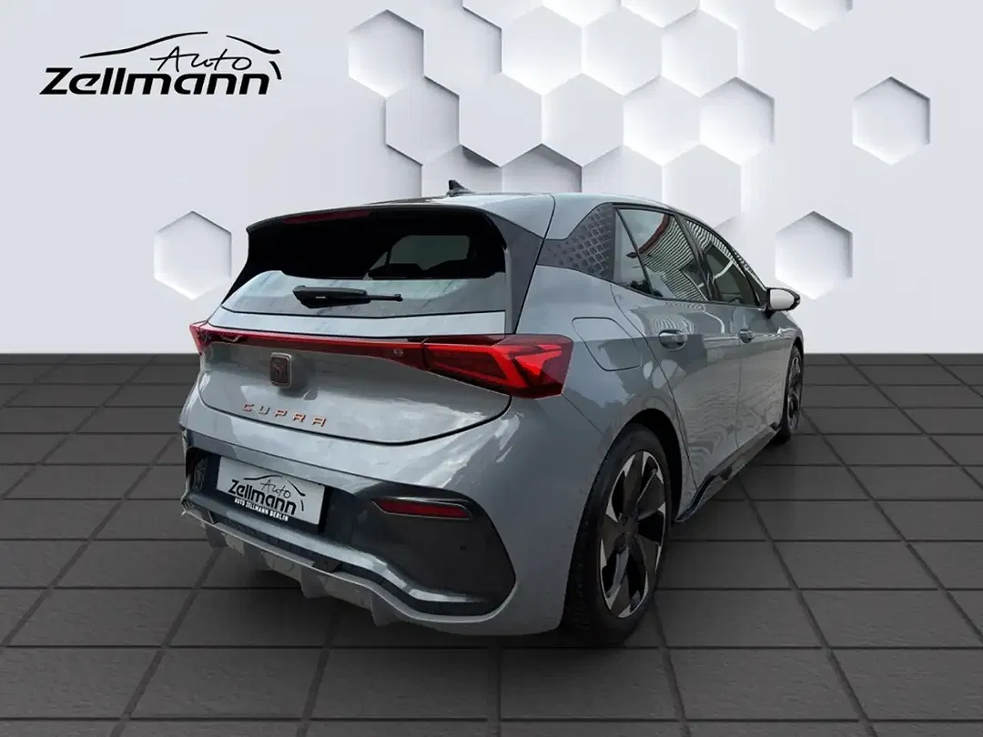 CUPRA Born - Thumbnail 5