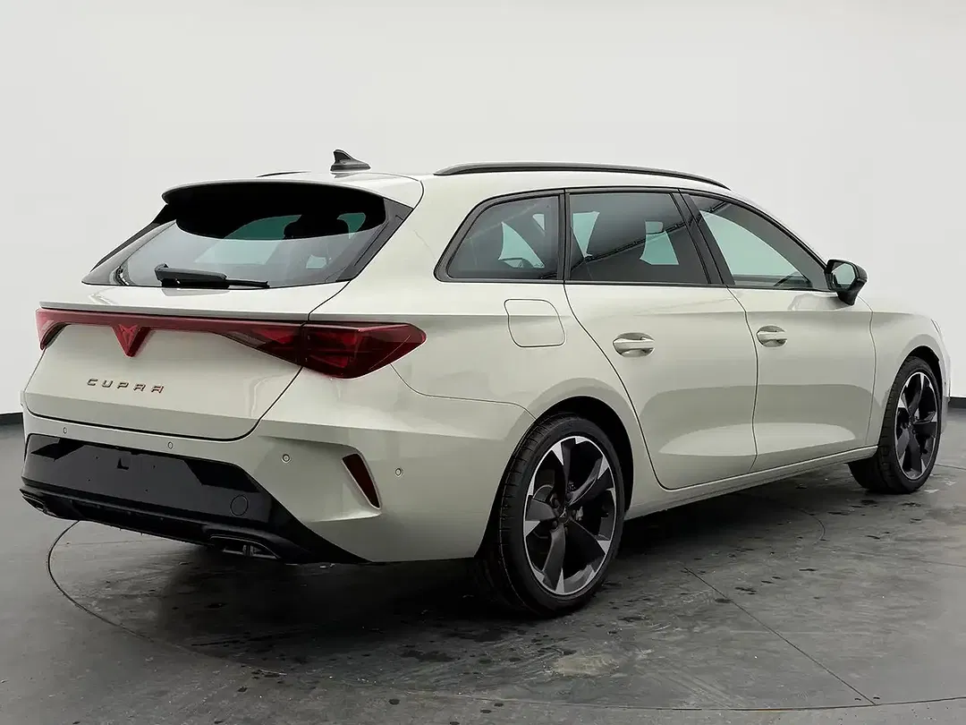 CUPRA Leon - Thumbnail 10
