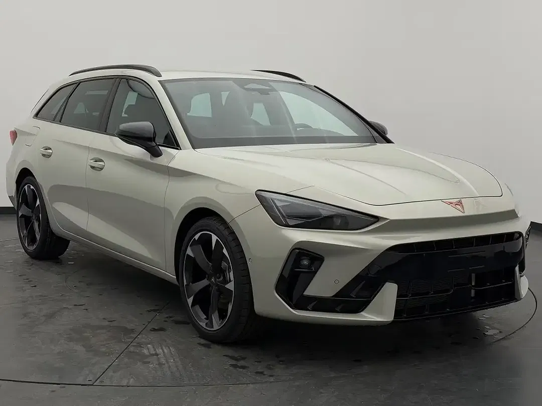 CUPRA Leon - Thumbnail 3