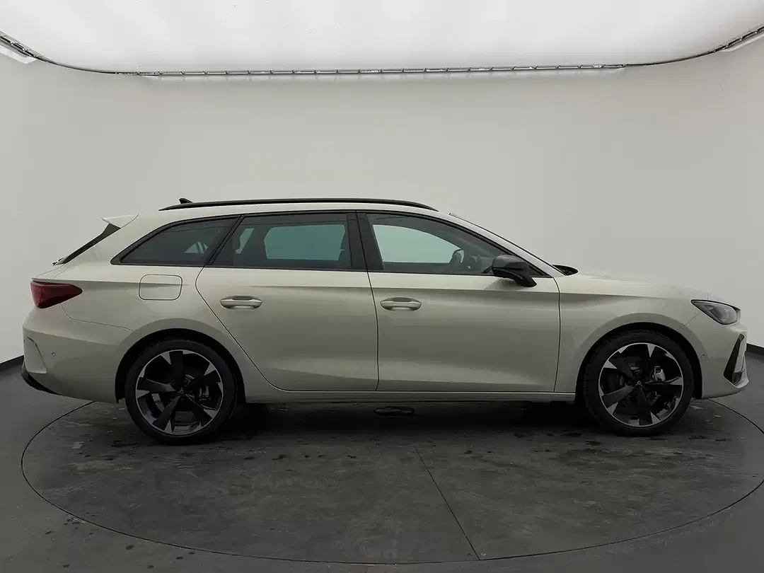CUPRA Leon - Thumbnail 6