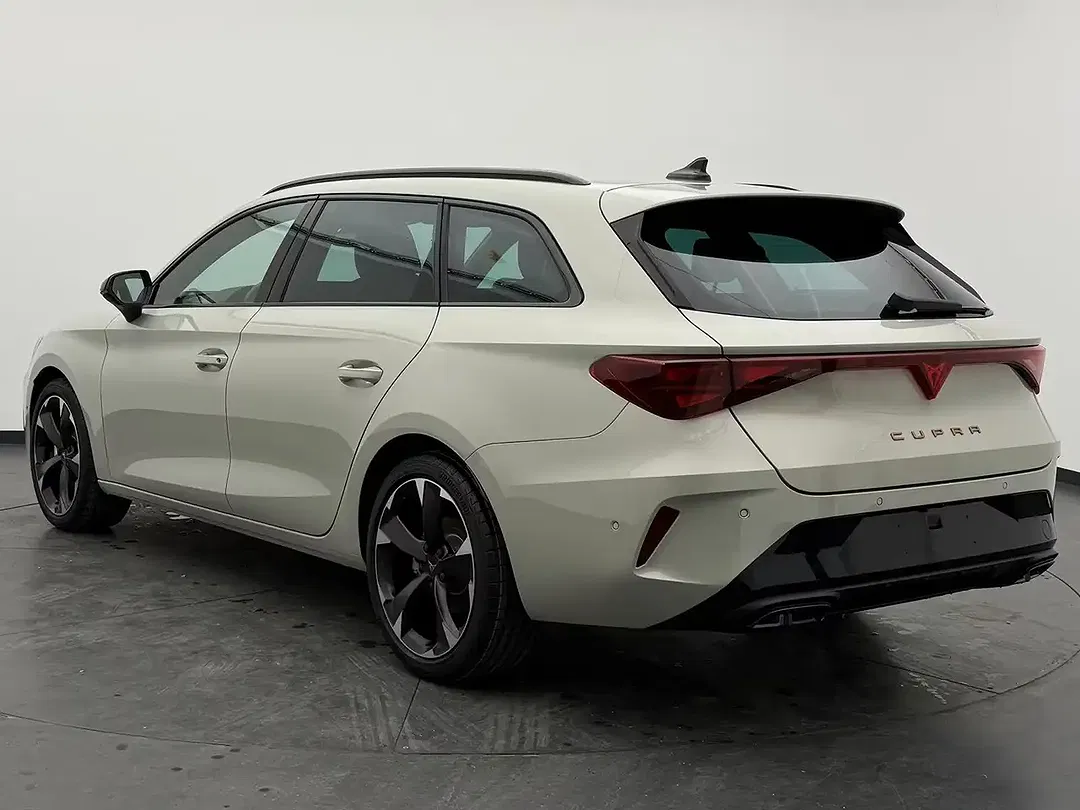 CUPRA Leon - Thumbnail 8