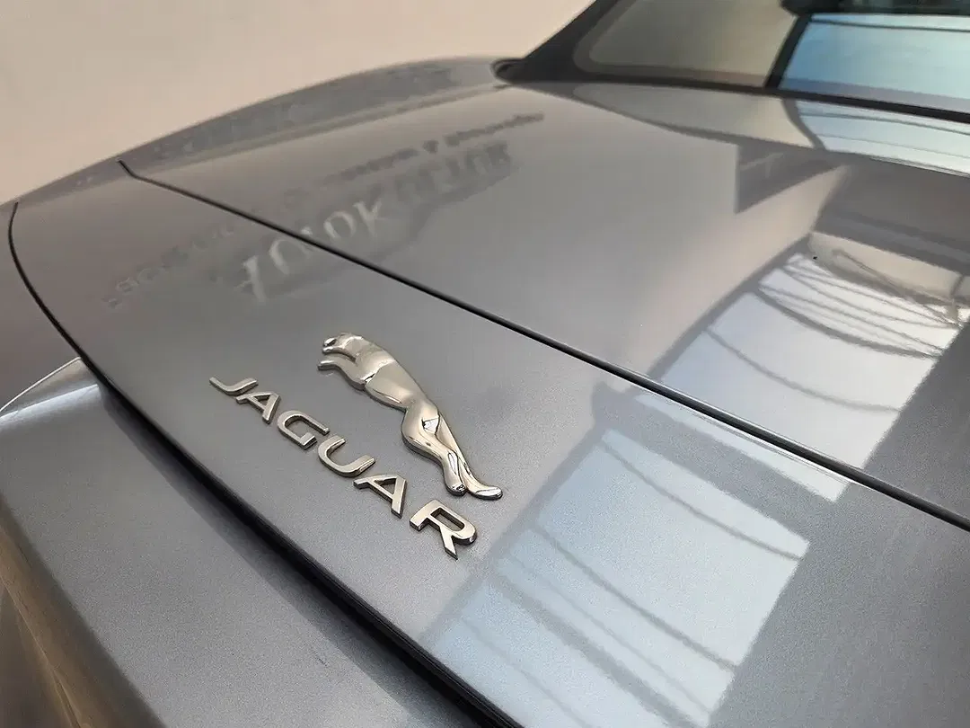 Jaguar F-Type - Thumbnail 18