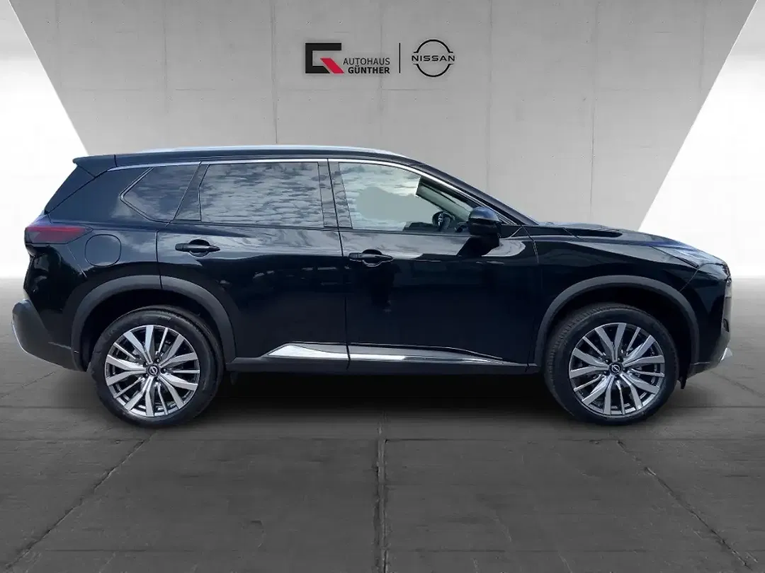 Nissan X-Trail - Thumbnail 4