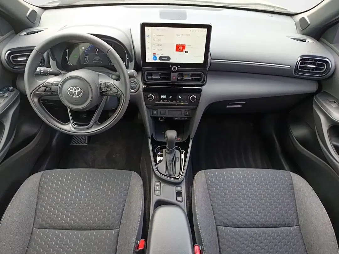 Toyota Yaris Cross - Thumbnail 10